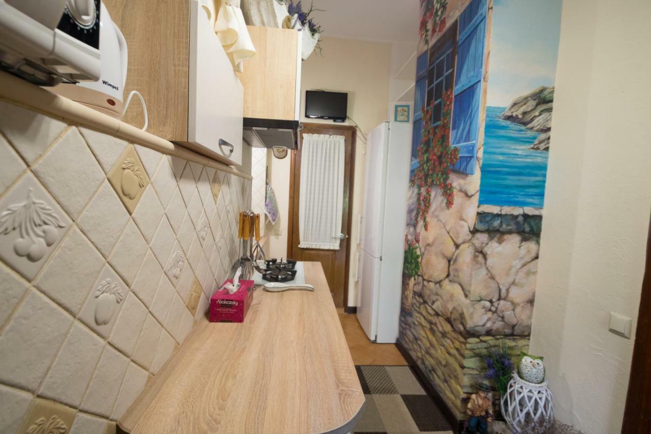 Cozy Apartment On Yevreiska Street Odessa Dış mekan fotoğraf